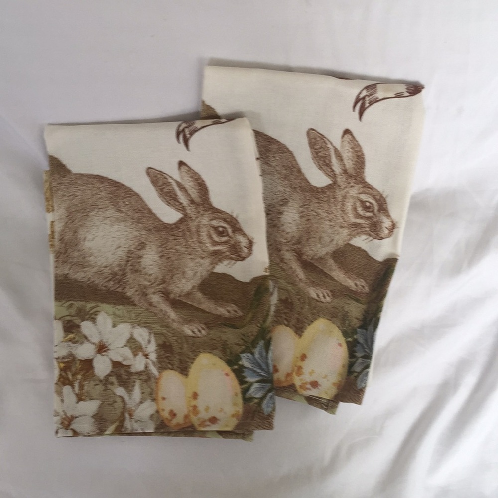 Williams Sonoma Happy Easter Bunny Tea Towels